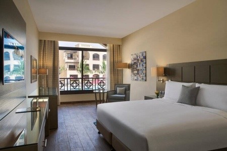 Spojené arabské emiráty Ras Al Khaimah The Cove Rotana Resort 8 dňový pobyt Polpenzia Letecky Letisko: Praha September 2026 (18/09/26-25/09/26)