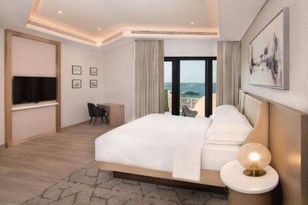 Spojené arabské emiráty Abu Dhabi Sheraton Abu Dhabi Hotel & Resort 8 dňový pobyt All Inclusive Letecky Letisko: Praha October 2026 (23/10/26-30/10/26)