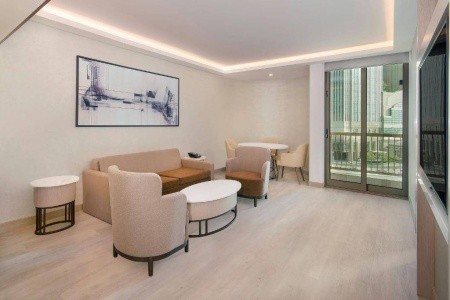 Spojené arabské emiráty Abu Dhabi Sheraton Abu Dhabi Hotel & Resort 8 dňový pobyt All Inclusive Letecky Letisko: Praha October 2026 (23/10/26-30/10/26)
