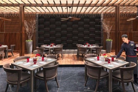 Spojené arabské emiráty Abu Dhabi Fairmont Bab Al Bahr 7 dňový pobyt Raňajky Letecky Letisko: Praha July 2026 (20/07/26-26/07/26)