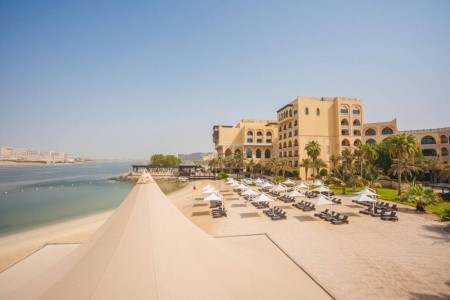 Spojené arabské emiráty Abu Dhabi Shangri-La Hotel Qaryat Al Beri 7 dňový pobyt Raňajky Letecky Letisko: Praha October 2026 ( 1/10/26- 7/10/26)