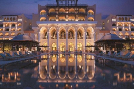 Spojené arabské emiráty Abu Dhabi Shangri-La Hotel Qaryat Al Beri 7 dňový pobyt Raňajky Letecky Letisko: Praha October 2026 ( 1/10/26- 7/10/26)