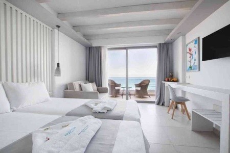 Grécko Karpathos Konstantinos Palace 13 dňový pobyt Polpenzia Letecky Letisko: Viedeň August 2026 (13/08/26-25/08/26)