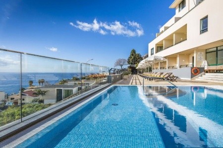 Madeira Funchal Madeira Panoramico 10 dňový pobyt Raňajky Letecky Letisko: Budapešť January 2027 (13/01/27-22/01/27)