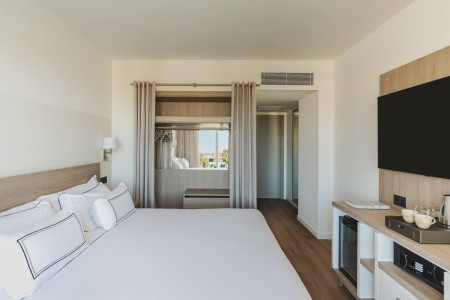 Španielsko Katalánsko Melia Sitges 4 dňový pobyt Raňajky Letecky Letisko: Praha September 2026 ( 6/09/26- 9/09/26)