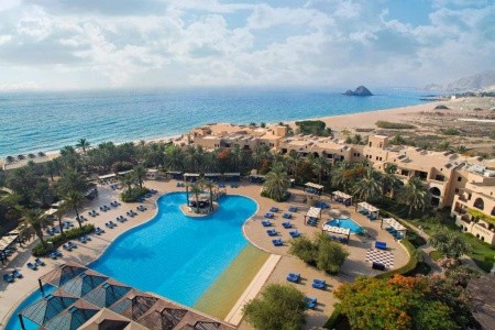 Spojené arabské emiráty Fujairah Miramar Al Aqah Beach Resort 7 dňový pobyt Polpenzia Letecky Letisko: Praha October 2026 (13/10/26-19/10/26)