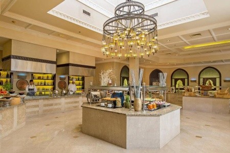 Spojené arabské emiráty Fujairah Miramar Al Aqah Beach Resort 7 dňový pobyt Polpenzia Letecky Letisko: Praha October 2026 (13/10/26-19/10/26)