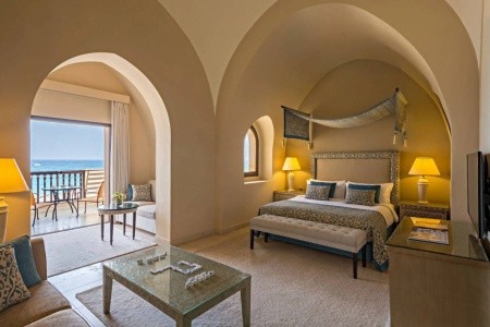 Spojené arabské emiráty Fujairah Miramar Al Aqah Beach Resort 7 dňový pobyt Polpenzia Letecky Letisko: Praha October 2026 (13/10/26-19/10/26)