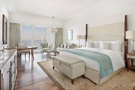 Spojené arabské emiráty Dubaj Waldorf Astoria The Palm 8 dňový pobyt Polpenzia Letecky Letisko: Praha September 2026 (27/09/26- 4/10/26)