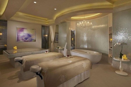Spojené arabské emiráty Dubaj Waldorf Astoria The Palm 8 dňový pobyt Polpenzia Letecky Letisko: Praha September 2026 (27/09/26- 4/10/26)