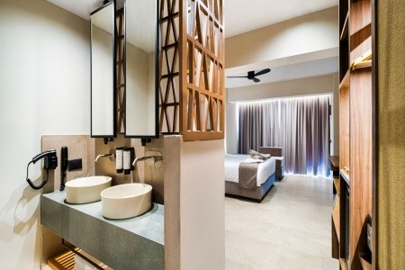 Grécko Kréta Harmony E Rock Hotel & Resort 5 dňový pobyt All Inclusive Letecky Letisko: Viedeň October 2026 (22/10/26-26/10/26)