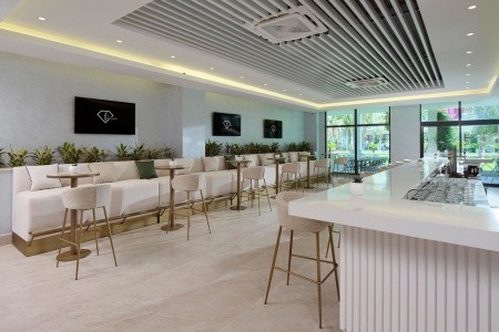 Turecko Kemer Fashiontv Luxe Resort 7 dňový pobyt Ultra All inclusive Letecky Letisko: Praha August 2026 (28/08/26- 3/09/26)