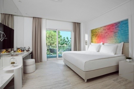 Turecko Kemer Fashiontv Luxe Resort 7 dňový pobyt Ultra All inclusive Letecky Letisko: Praha August 2026 (28/08/26- 3/09/26)
