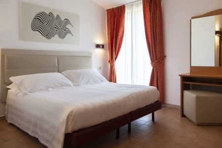 Villa Paradiso Village (Passignano Sul Trasimeno) - 17