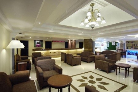 Berjaya Praslin Beach Resort - 3