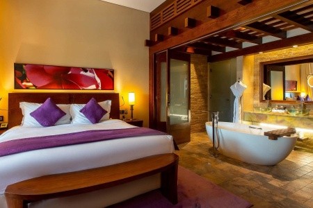 Spojené arabské emiráty Dubaj Sofitel Dubai The Palm Resort & Spa & Luxury Apartments 4 dňový pobyt Polpenzia Letecky Letisko: Praha October 2026 (19/10/26-22/10/26)