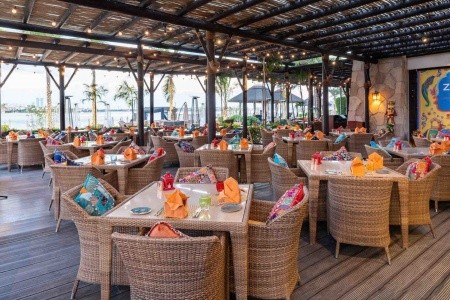 Spojené arabské emiráty Dubaj Sofitel Dubai The Palm Resort & Spa & Luxury Apartments 4 dňový pobyt Polpenzia Letecky Letisko: Praha October 2026 (19/10/26-22/10/26)
