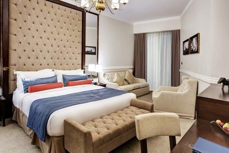 Spojené arabské emiráty Dubaj Dukes The Palm Royal Hideaway 5 dňový pobyt Raňajky Letecky Letisko: Praha October 2026 (23/10/26-27/10/26)