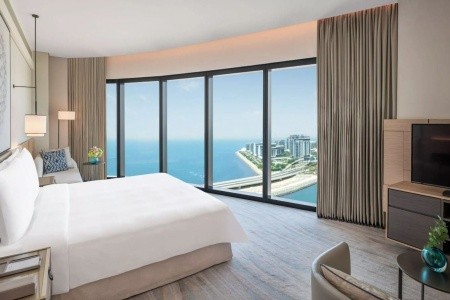 Spojené arabské emiráty Dubaj Address Beach Resort 7 dňový pobyt Polpenzia Letecky Letisko: Praha September 2026 ( 4/09/26-10/09/26)