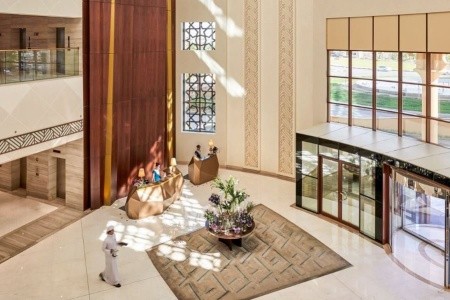 Spojené arabské emiráty Ajman Fairmont Ajman 5 dňový pobyt Raňajky Letecky Letisko: Krakov June 2027 (28/06/27- 2/07/27)