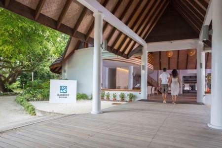 Bandos Island Resort - 12