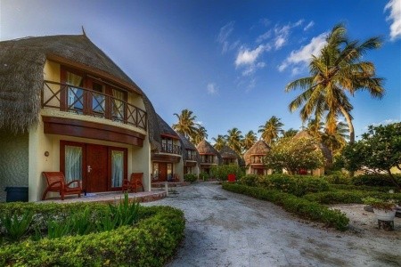 Bandos Island Resort - 16