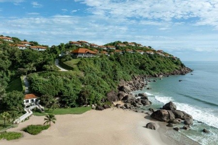 Banyan Tree Lang Co (Phu Loc)