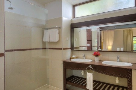 Diamonds Leisure Beach & Golf Resort - 18