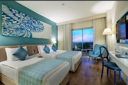 Seashell Resort & Spa - 7