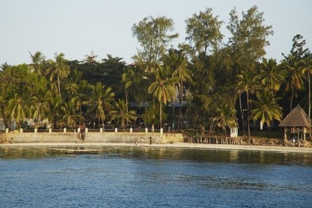 Neptune Beach Resort - 4