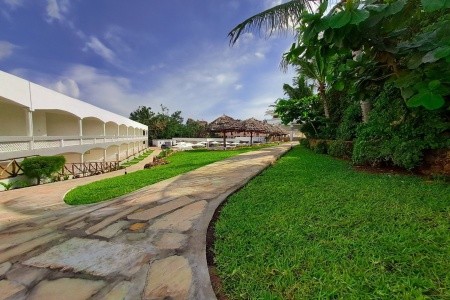 Ahg Lion Beach Resort & Spa - 8