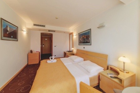Montenegro Beach Resort - 7