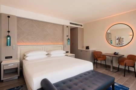 Hilton Rijeka Costabella Beach Resort & Spa - 18
