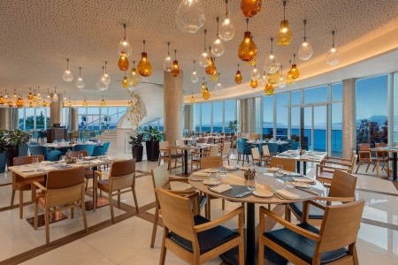 Hilton Rijeka Costabella Beach Resort & Spa - 21