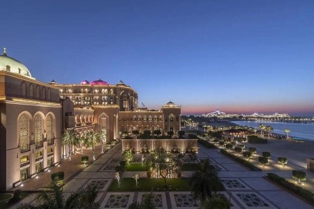 Spojené arabské emiráty Abu Dhabi Emirates Palace Kempinski 12 dňový pobyt Raňajky Letecky Letisko: Praha September 2026 ( 3/09/26-14/09/26)