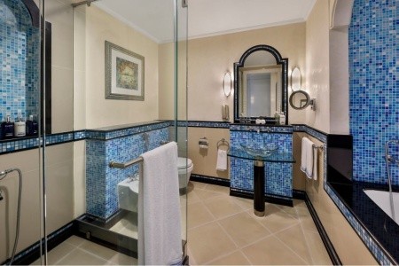 Spojené arabské emiráty Dubaj Al Habtoor Grand Resort, Autograph Collection 8 dňový pobyt Polpenzia Letecky Letisko: Praha January 2027 (13/01/27-20/01/27)