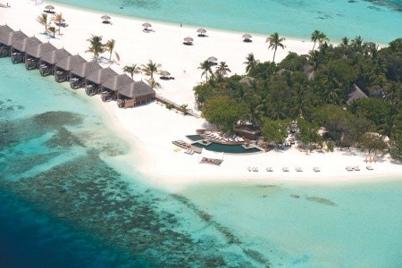 Constance Moofushi - 7