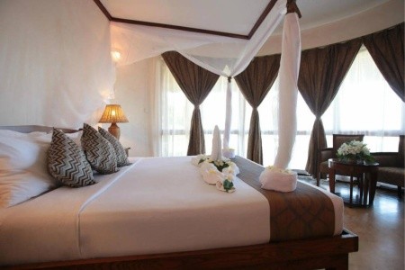 Zanzibar Kiwengwa Ocean Paradise Resort & Spa 8 dňový pobyt Polpenzia Letecky Letisko: Praha December 2026 (29/12/26- 5/01/27)