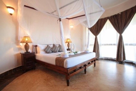 Zanzibar Kiwengwa Ocean Paradise Resort & Spa 8 dňový pobyt Polpenzia Letecky Letisko: Praha December 2026 (29/12/26- 5/01/27)