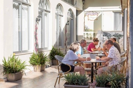 Grécko Korfu Bella Vista - Apartmány A Studia 6 dňový pobyt Raňajky Letecky Letisko: Praha October 2026 (13/10/26-18/10/26)