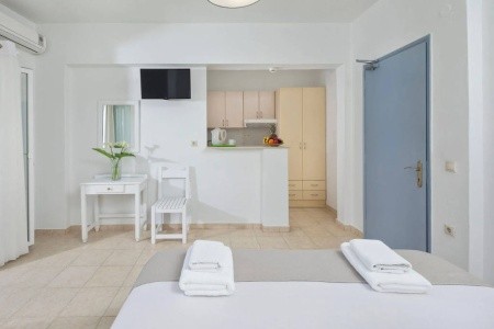 Grécko Korfu Bella Vista - Apartmány A Studia 6 dňový pobyt Raňajky Letecky Letisko: Praha October 2026 (13/10/26-18/10/26)