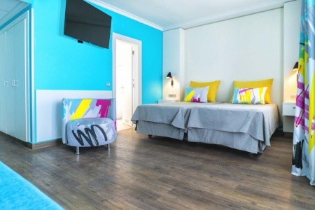 Kanárske ostrovy Tenerife Spring Hotel Bitacora 8 dňový pobyt Polpenzia Letecky Letisko: Budapešť December 2026 (17/12/26-24/12/26)