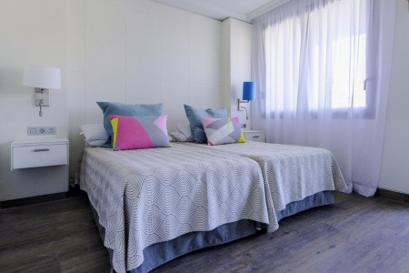Kanárske ostrovy Tenerife Spring Hotel Bitacora 8 dňový pobyt Polpenzia Letecky Letisko: Budapešť December 2026 (17/12/26-24/12/26)