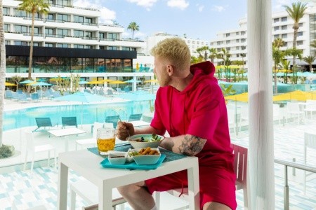 Kanárske ostrovy Tenerife Spring Hotel Bitacora 8 dňový pobyt Polpenzia Letecky Letisko: Budapešť December 2026 (17/12/26-24/12/26)