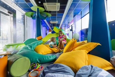 Kanárske ostrovy Tenerife Spring Hotel Bitacora 8 dňový pobyt Polpenzia Letecky Letisko: Budapešť December 2026 (17/12/26-24/12/26)