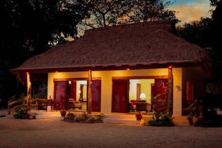 Bluewater Maribago Beach Resort - 3