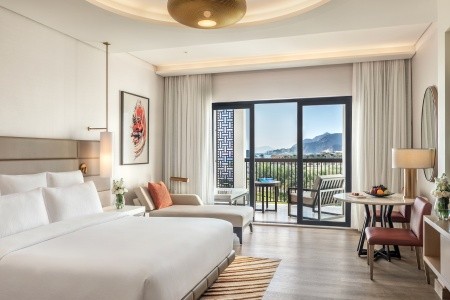 Spojené arabské emiráty Fujairah Intercontinental Fujairah Resort 8 dňový pobyt Raňajky Letecky Letisko: Praha January 2027 (13/01/27-20/01/27)
