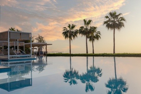 Spojené arabské emiráty Fujairah Intercontinental Fujairah Resort 8 dňový pobyt Raňajky Letecky Letisko: Praha January 2027 (13/01/27-20/01/27)