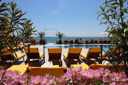 Aphrodite Beach - 8