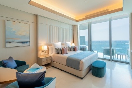 Spojené arabské emiráty Dubaj Five Luxe Jbr 9 dňový pobyt All Inclusive Letecky Letisko: Praha August 2026 (28/08/26- 5/09/26)